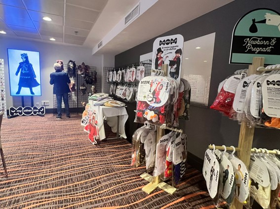 Exposición de productos de My Other Me en la Feria del Juguete de Madrid